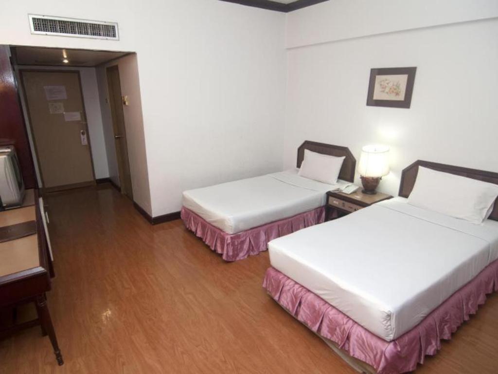 Florida Hotel Hat Yai Esterno foto
