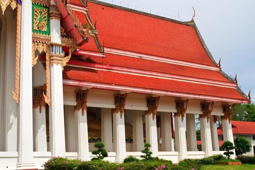 Florida Hotel Hat Yai Esterno foto