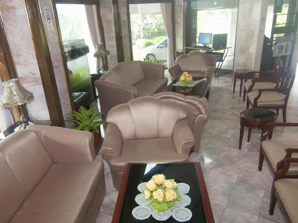 Florida Hotel Hat Yai Esterno foto