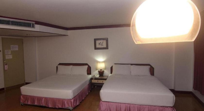 Florida Hotel Hat Yai Esterno foto